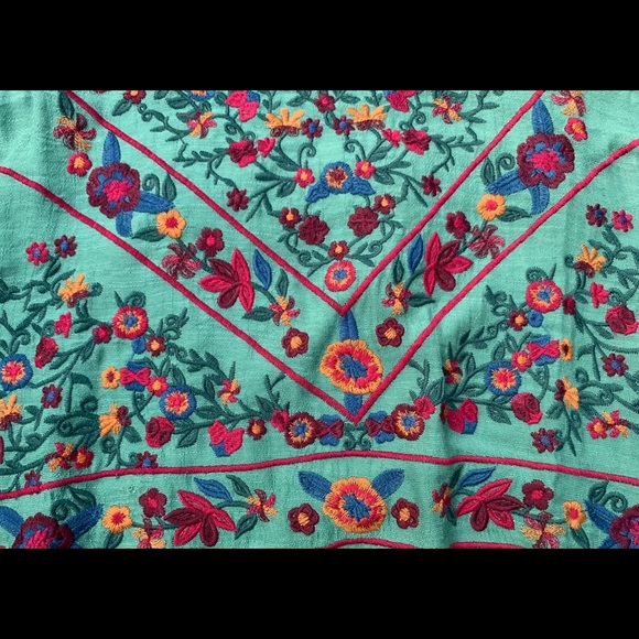 Floral Sleeve Dress - Picture 4 of 5